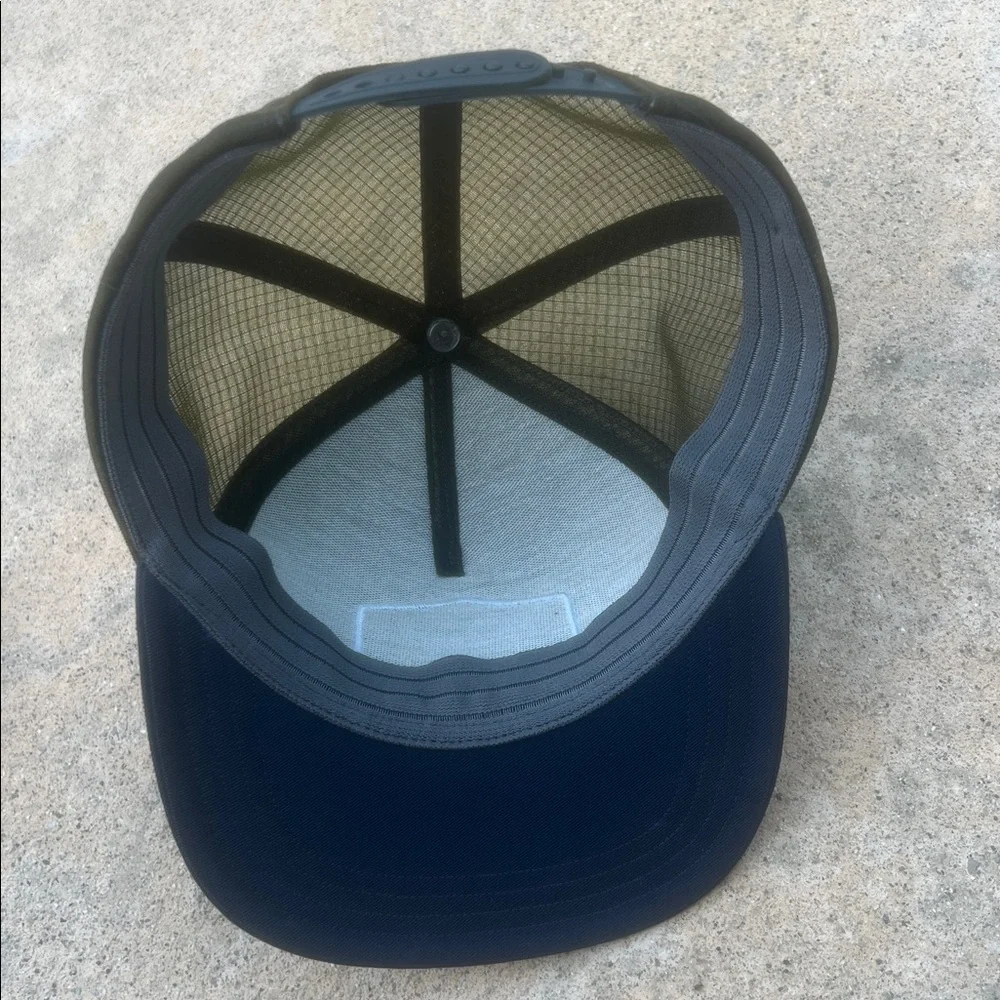 Arc'teryx Men's Blue/Green Trucker Adjustable Snapback Hat